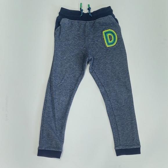 Set of Boys Pants - Picture 3 of 6